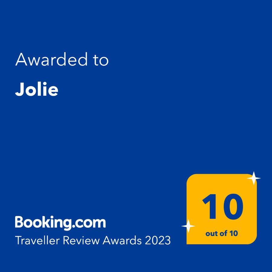 Jolie Apartment Белград Екстериор снимка